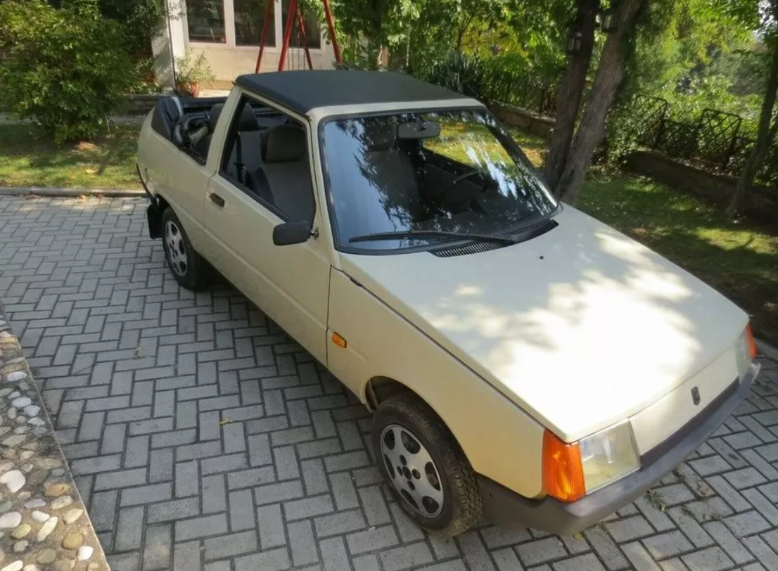 ЗАЗ "Таврия"